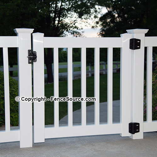 Vinyl Gate - Custom Width